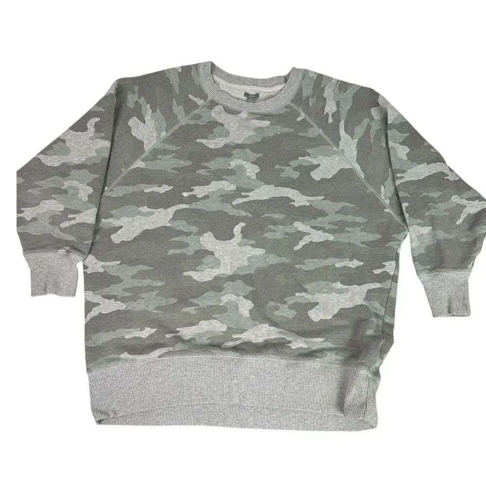 aerie Camo Long Sleeve Sweatshirt size Large
